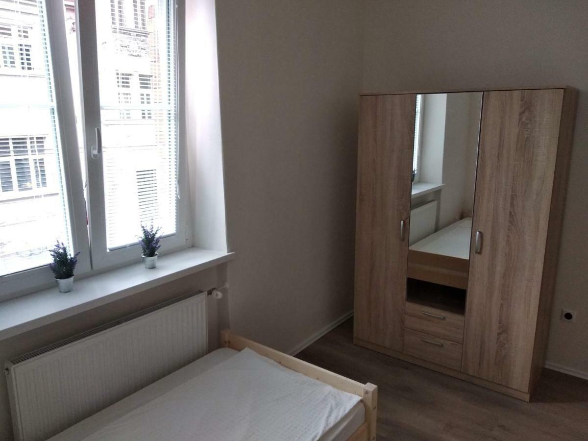 Kate & Jenny Apartments - Cosy Place In The City Center Μπρατισλάβα Εξωτερικό φωτογραφία